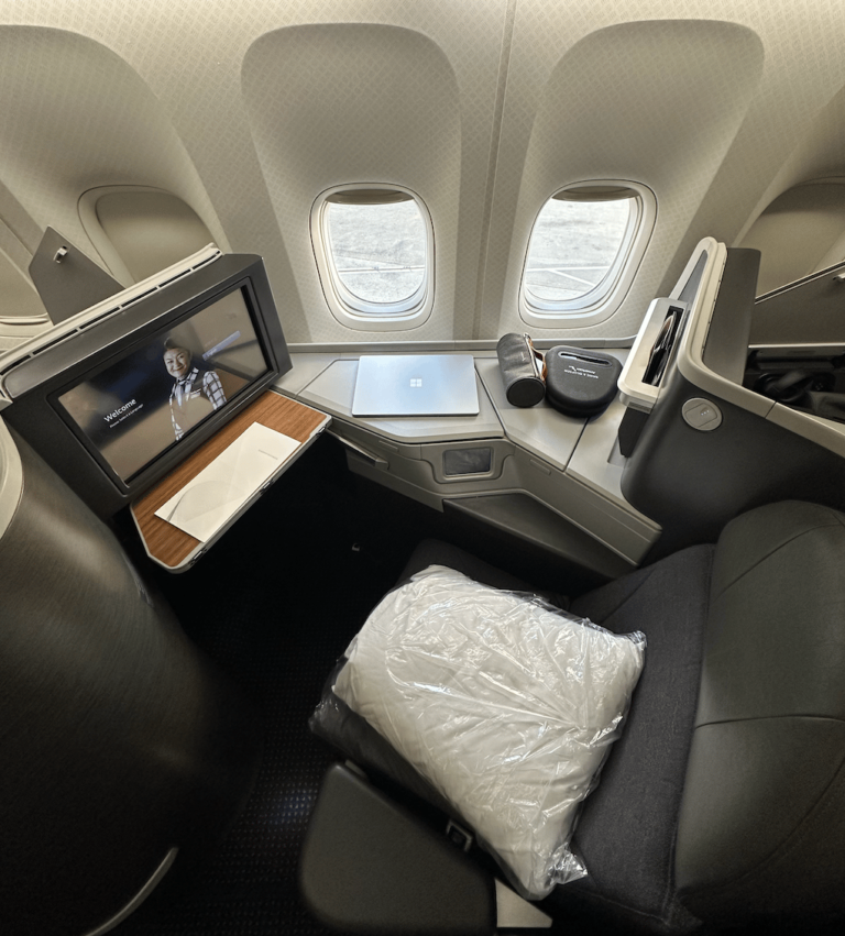 [SUITE SPOTS] American Airlines Business Class to Milan