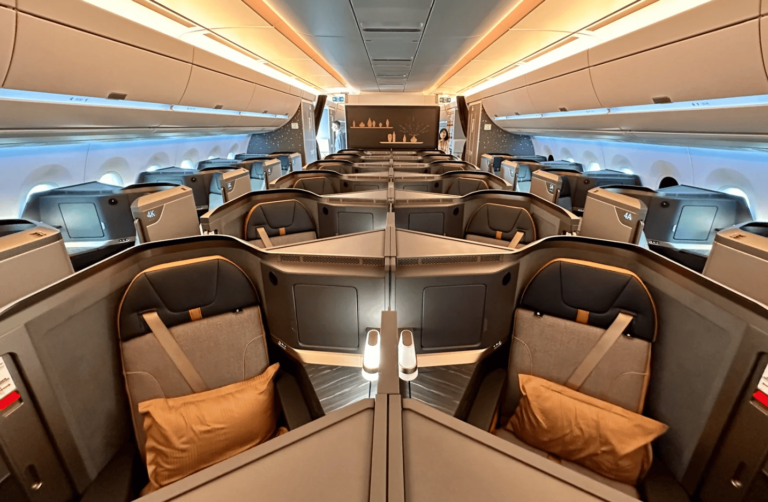 [SUITE SPOTS] Starlux Business Class to Taipei